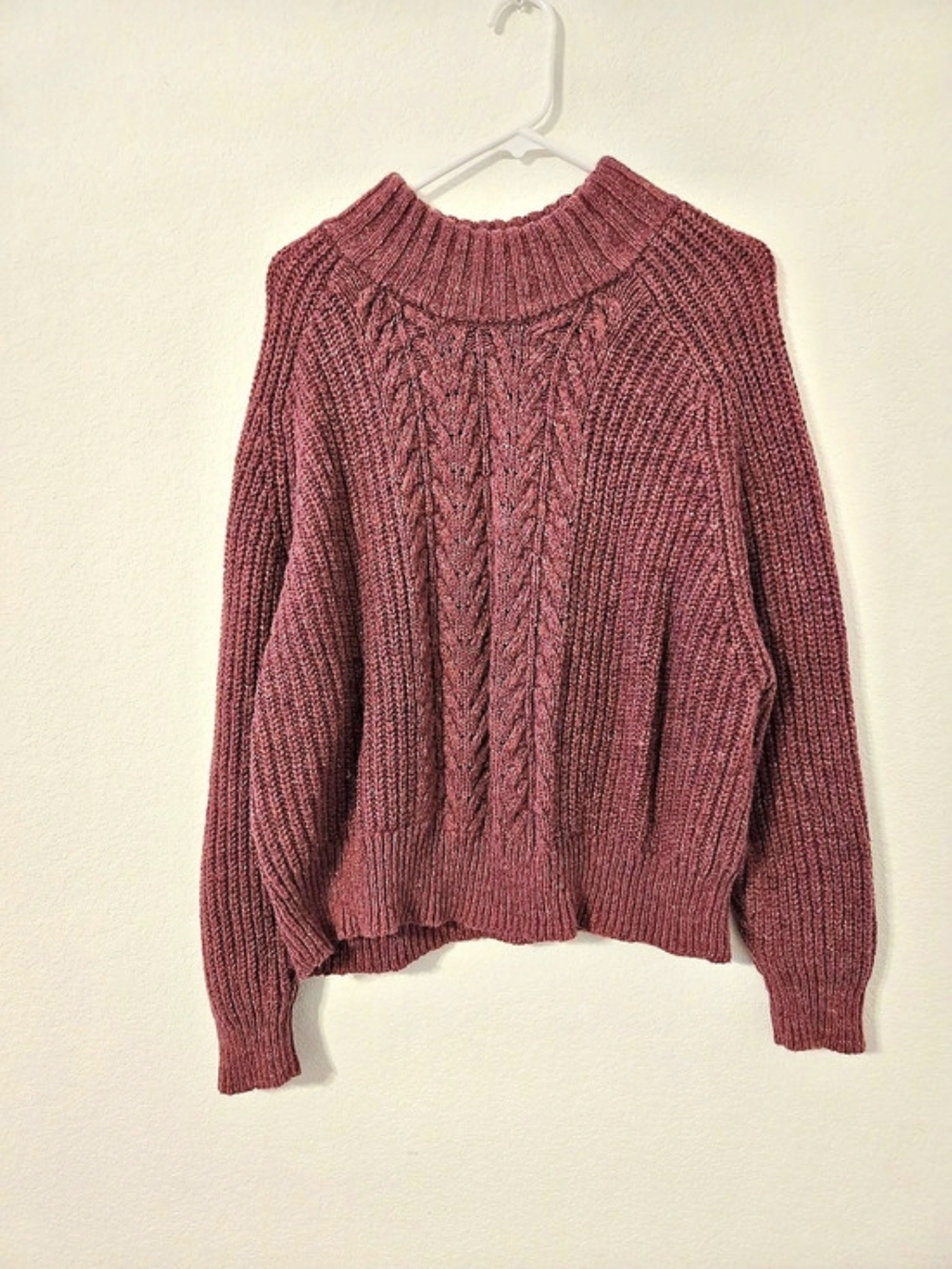 Time and Tru Cable Knit Sweater in Burgundy Size XXL (20) Like New